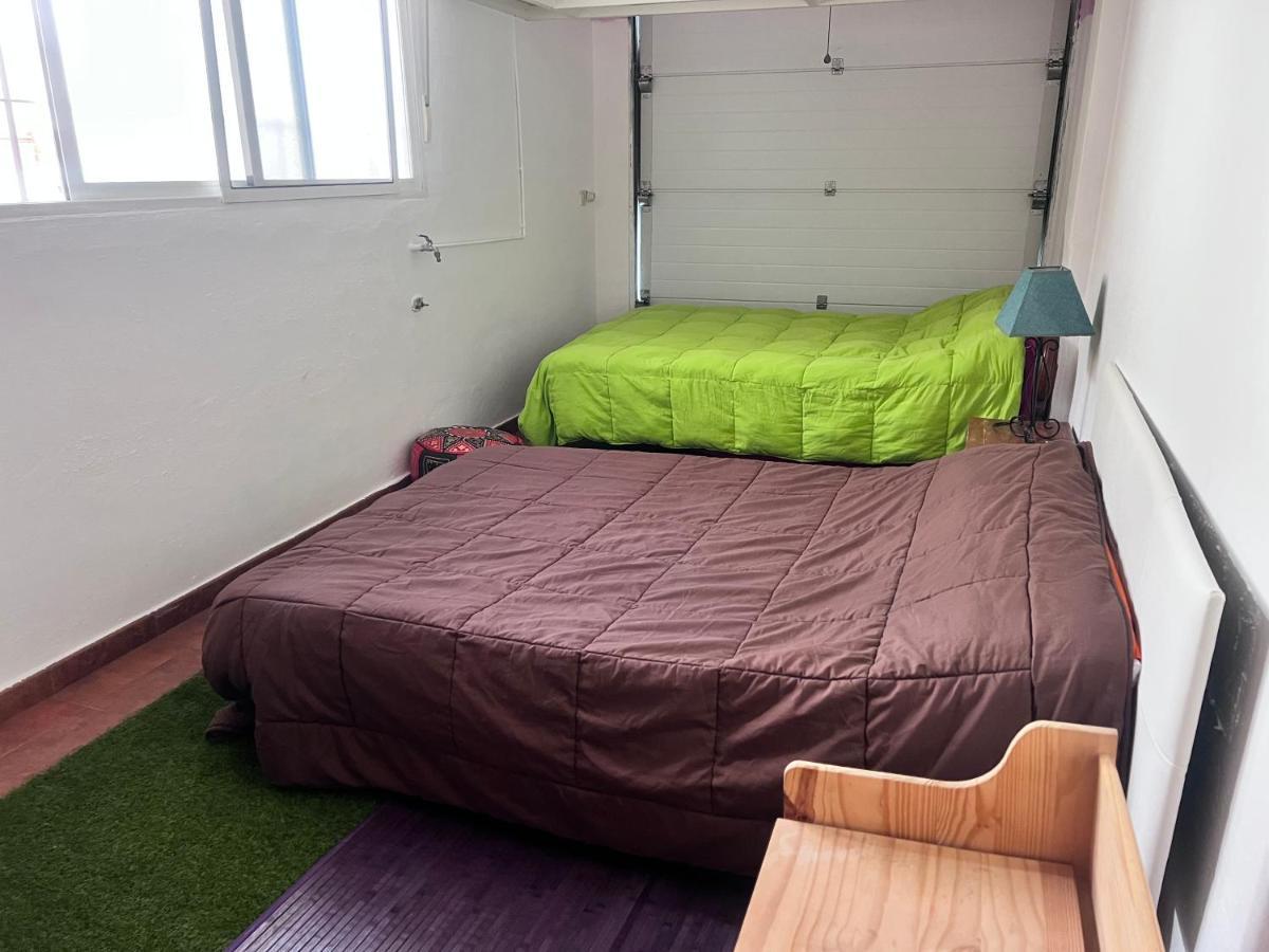 Апартаменты Casa Ideal Familias Y Grupos Con Balcones Exterior Soleada Patios Cerca Alhambra, Sierra Nevada, Rio Genil, Lancha Del Genil, Parque Llano Y Reloj Del Sol Con Barbacoas, Campo De Futbol, Circuito Gimnasia Гранада Экстерьер фото