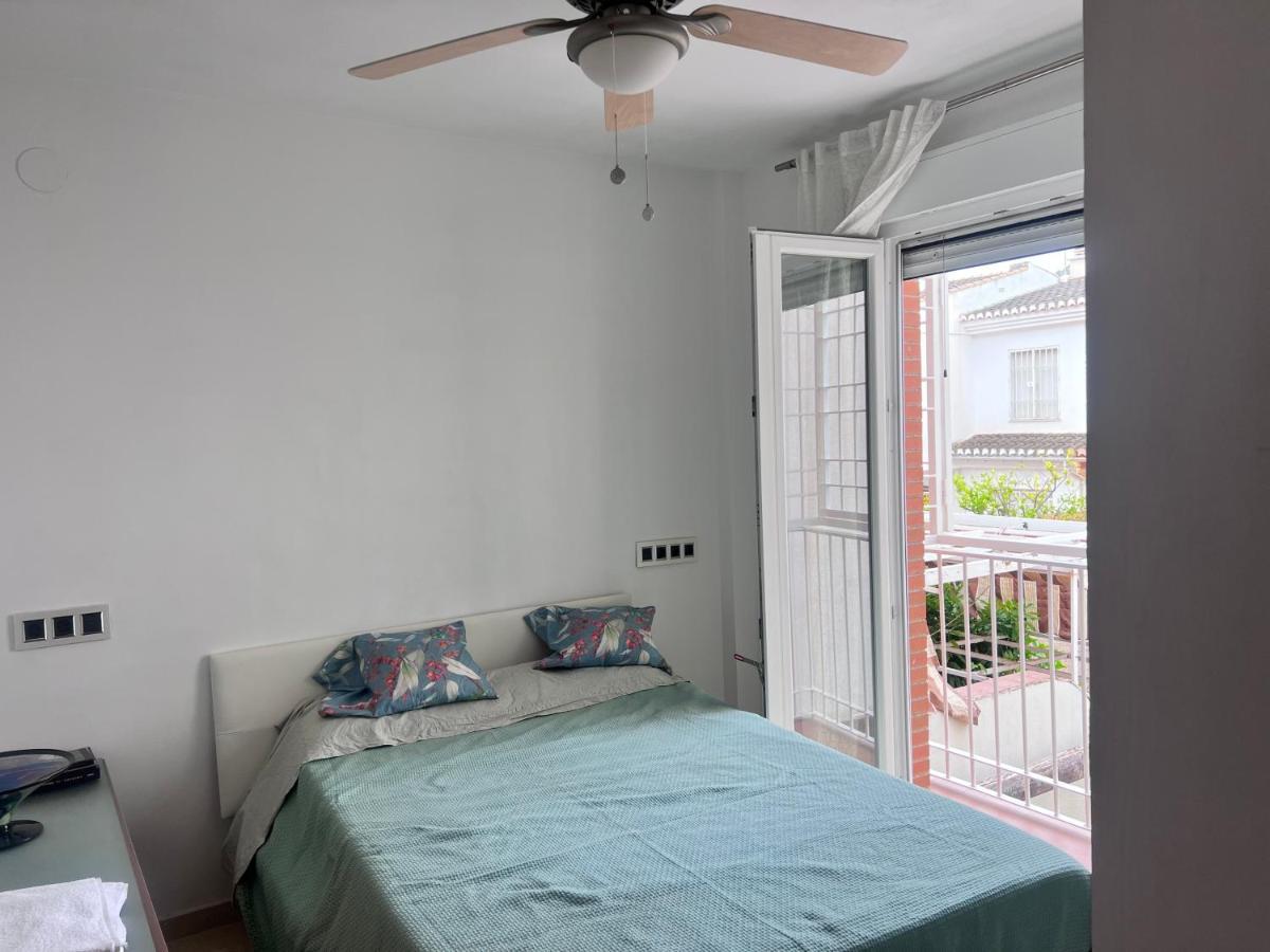 Апартаменты Casa Ideal Familias Y Grupos Con Balcones Exterior Soleada Patios Cerca Alhambra, Sierra Nevada, Rio Genil, Lancha Del Genil, Parque Llano Y Reloj Del Sol Con Barbacoas, Campo De Futbol, Circuito Gimnasia Гранада Экстерьер фото