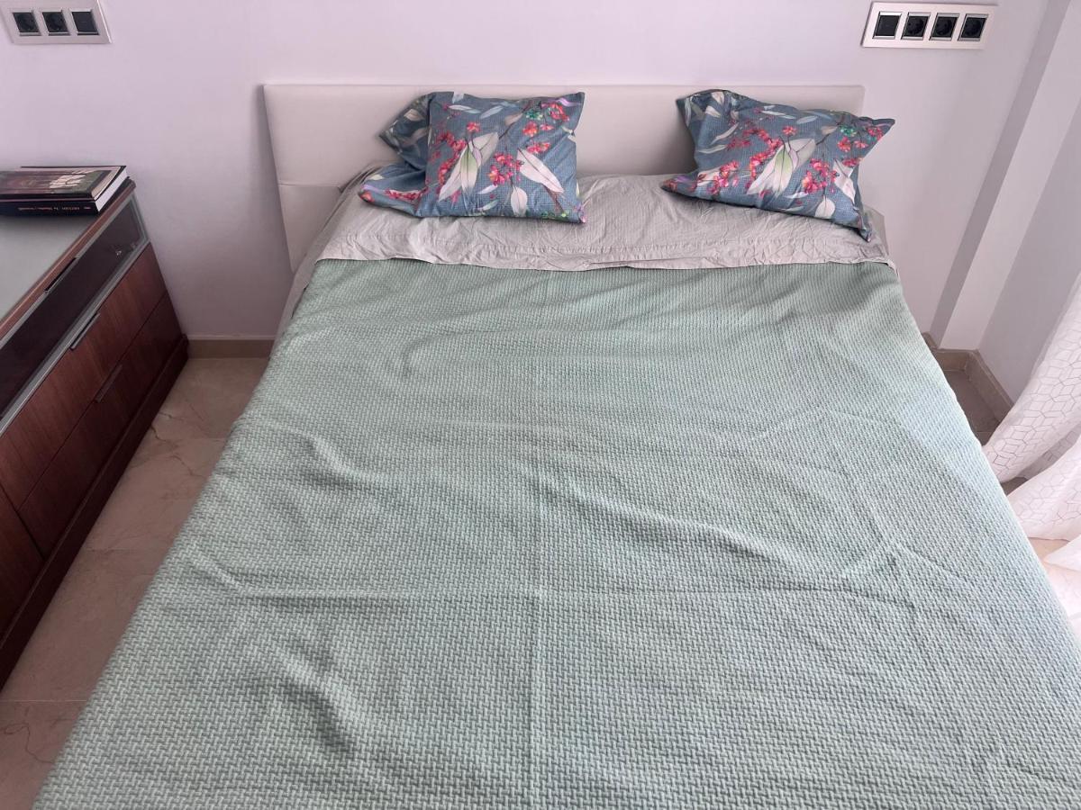 Апартаменты Casa Ideal Familias Y Grupos Con Balcones Exterior Soleada Patios Cerca Alhambra, Sierra Nevada, Rio Genil, Lancha Del Genil, Parque Llano Y Reloj Del Sol Con Barbacoas, Campo De Futbol, Circuito Gimnasia Гранада Экстерьер фото