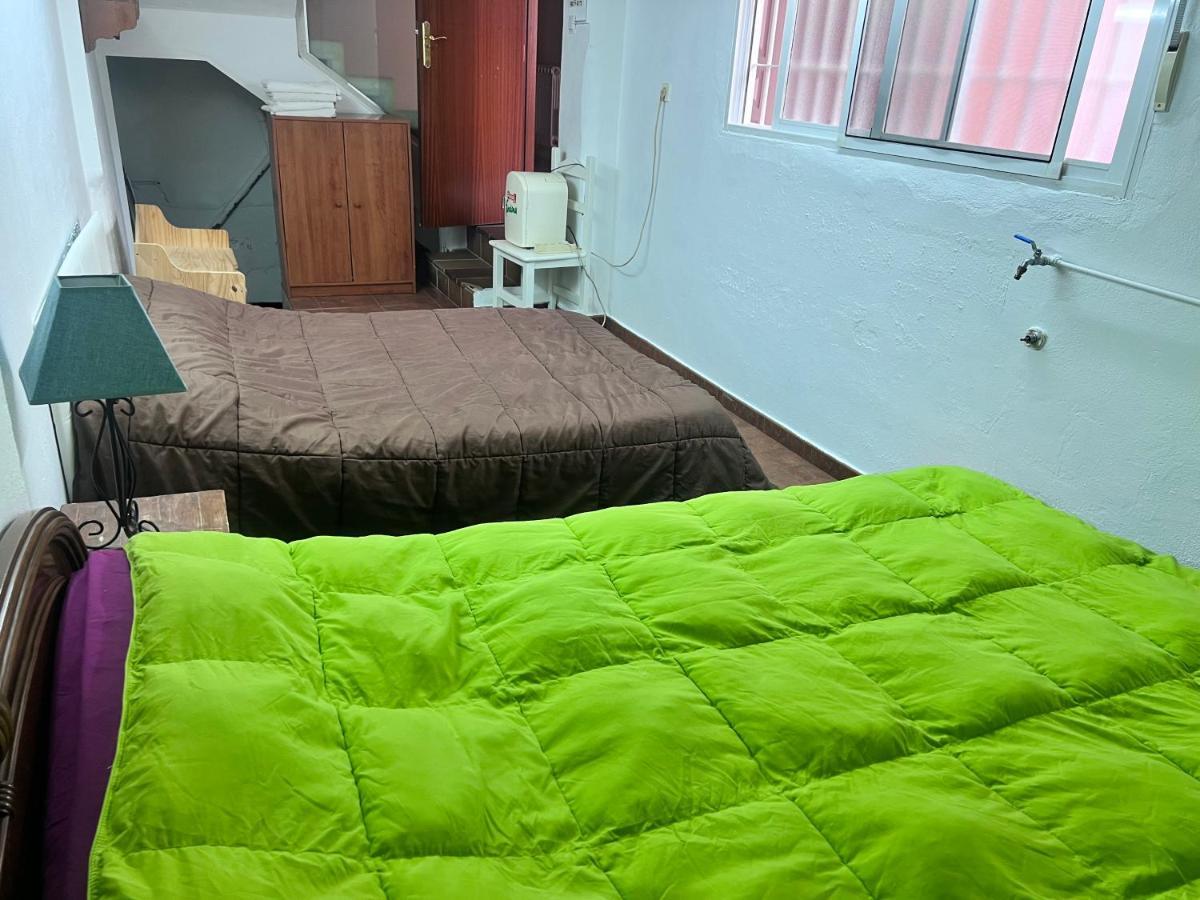 Апартаменты Casa Ideal Familias Y Grupos Con Balcones Exterior Soleada Patios Cerca Alhambra, Sierra Nevada, Rio Genil, Lancha Del Genil, Parque Llano Y Reloj Del Sol Con Barbacoas, Campo De Futbol, Circuito Gimnasia Гранада Экстерьер фото