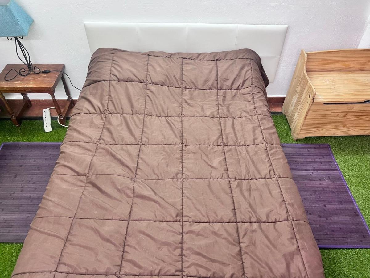 Апартаменты Casa Ideal Familias Y Grupos Con Balcones Exterior Soleada Patios Cerca Alhambra, Sierra Nevada, Rio Genil, Lancha Del Genil, Parque Llano Y Reloj Del Sol Con Barbacoas, Campo De Futbol, Circuito Gimnasia Гранада Экстерьер фото
