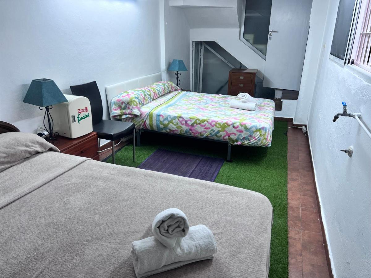 Апартаменты Casa Ideal Familias Y Grupos Con Balcones Exterior Soleada Patios Cerca Alhambra, Sierra Nevada, Rio Genil, Lancha Del Genil, Parque Llano Y Reloj Del Sol Con Barbacoas, Campo De Futbol, Circuito Gimnasia Гранада Экстерьер фото